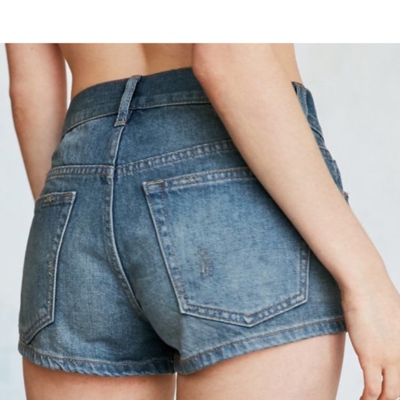 BDG essential midrise Jean short NWT - Picture 2 of 9